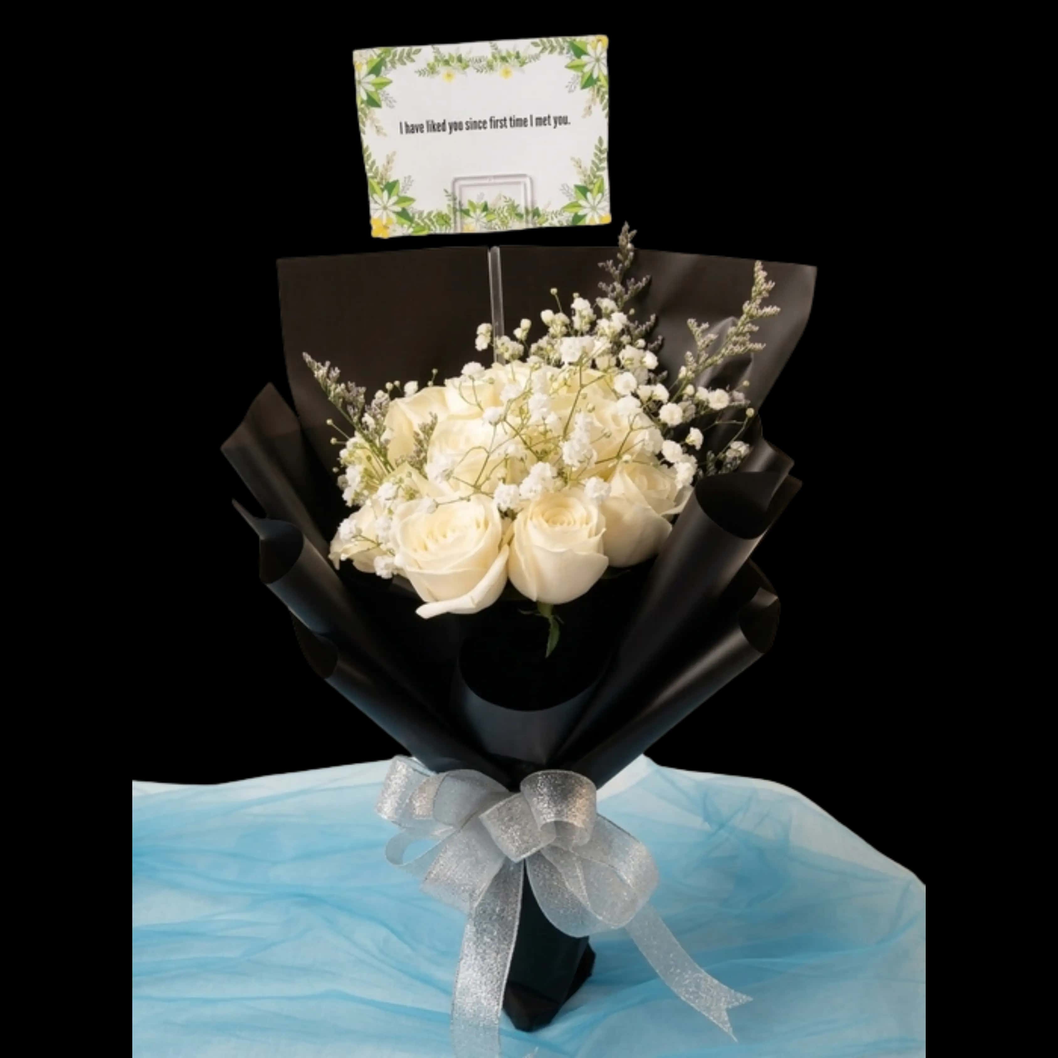 Buket Mawar Putih Elegan Hitam Silver — Lunox Florist